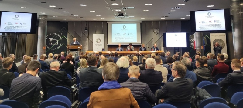Uniwersytety Ludowe i współpraca państw Europy Środkowo-Wschodniej (ze szczególnym uwzględnieniem Inicjatywy Trójmorza