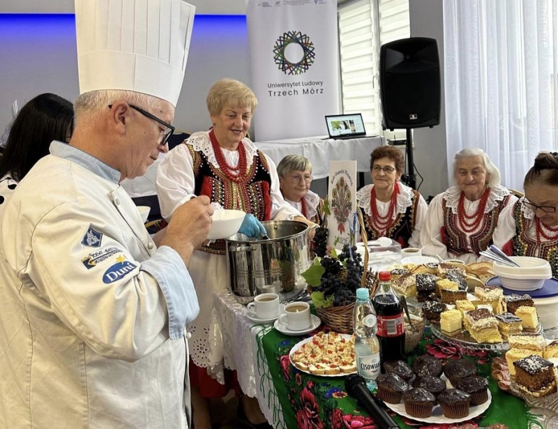 Warsztaty kulinarne pt. 'Akademia Lokalnych Smaków, czyli poznajemy smaki kuchni tradycyjnej w nowoczesnej odsłonie'